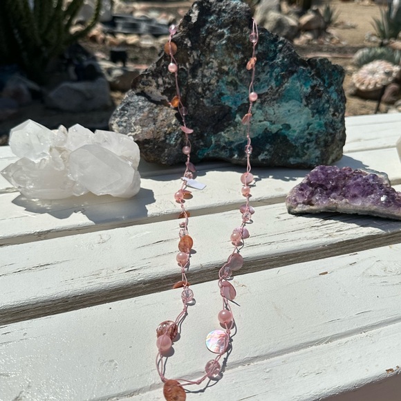 Soft Pink Shell & Crystal Beaded Necklace - Picture 4 of 4
